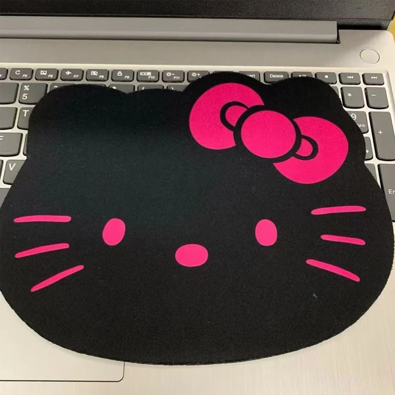 Desk Setup Kawaii - Anime Hello Kitty Mouse Pads Computer