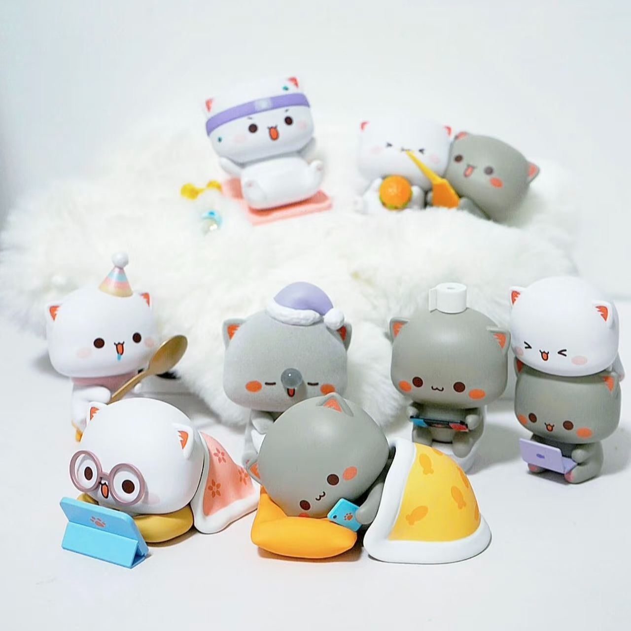 Kawaii Mitao Cat 4 Fourth Gene - огляд і ціна Desk Setup Kawaii