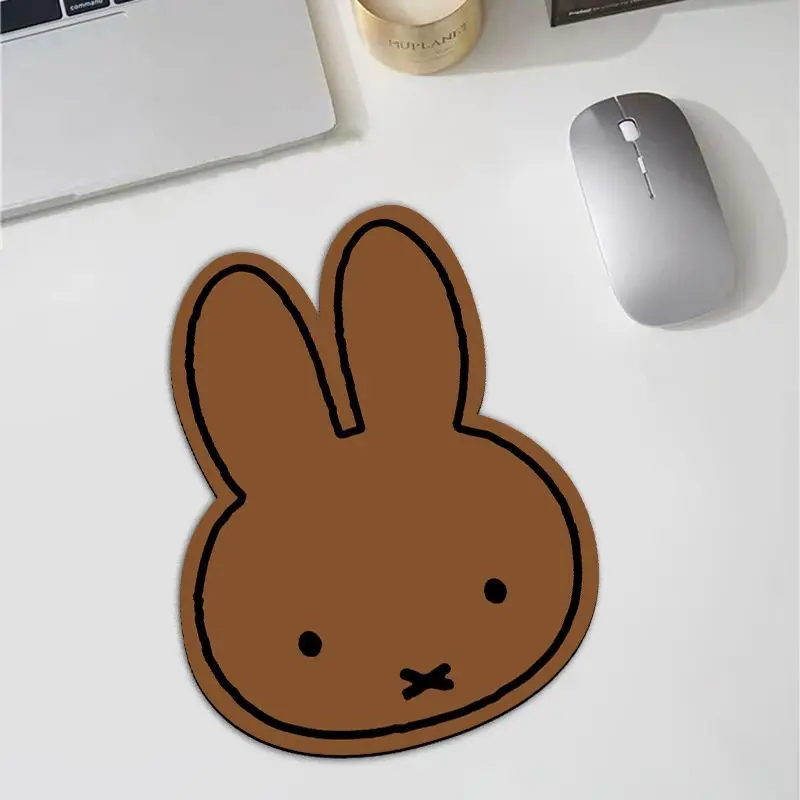 Kawaii Miffy Rabbit Shaped Mou - огляд і ціна Desk Setup Kawaii